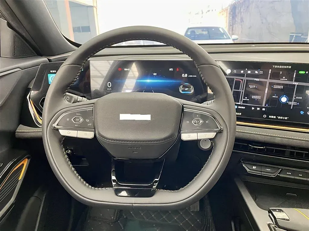 2023 ChangAn Oshan X5 Plus 1.5T 188HP L4 7DCT,autocango,china used car exporter,china ev exporter,chinese used car exporter,chinese used ev exporter