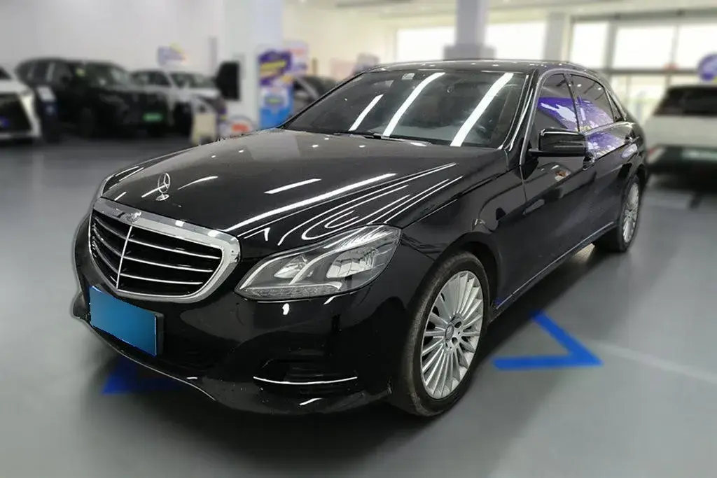 2015 Mercedes-Benz E Class 2.0T 184HP L4 7AT