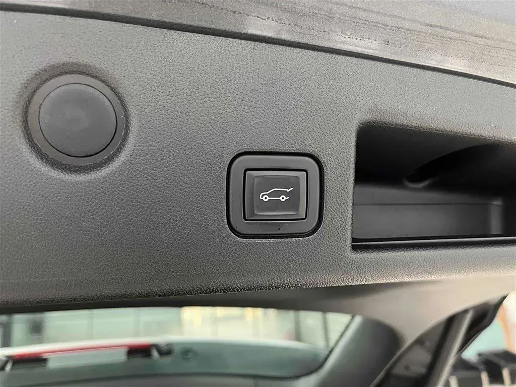 2021 Chevrolet Equinox 2.0T 237HP L4 9AT,autocango,china used car exporter,china ev exporter,chinese used car exporter,chinese used ev exporter