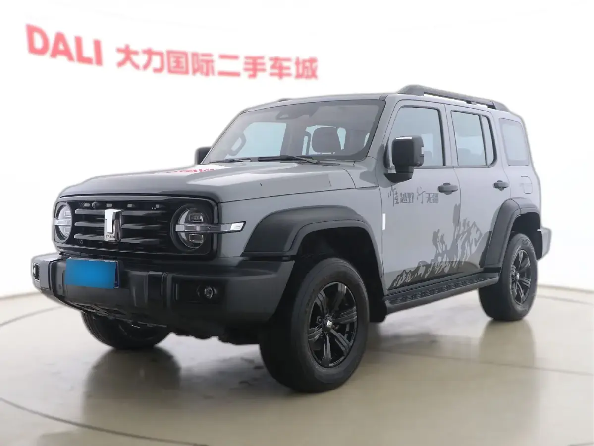 2023 Tank 300 2.0T 227HP L4 8AT