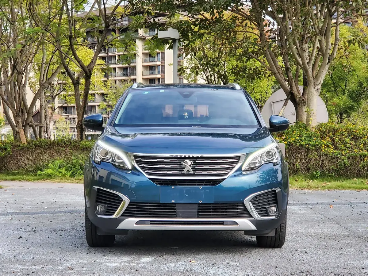 2019 Peugeot 5008 1.8T 204HP L4 6AT
