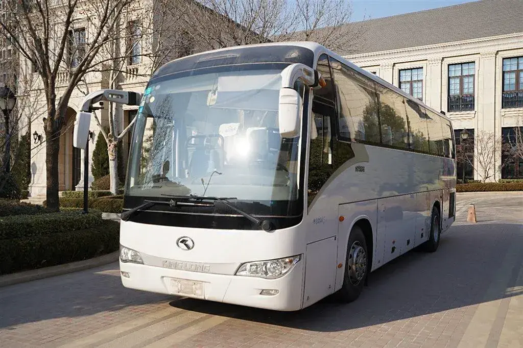 2015 KingLong JinWei 2.0L 110HP L4 5MT