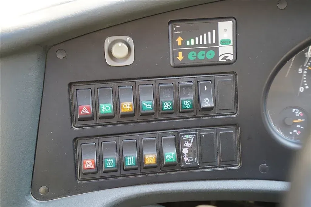 2015 KingLong JinWei 2.0L 110HP L4 5MT,autocango,china used car exporter,china ev exporter,chinese used car exporter,chinese used ev exporter