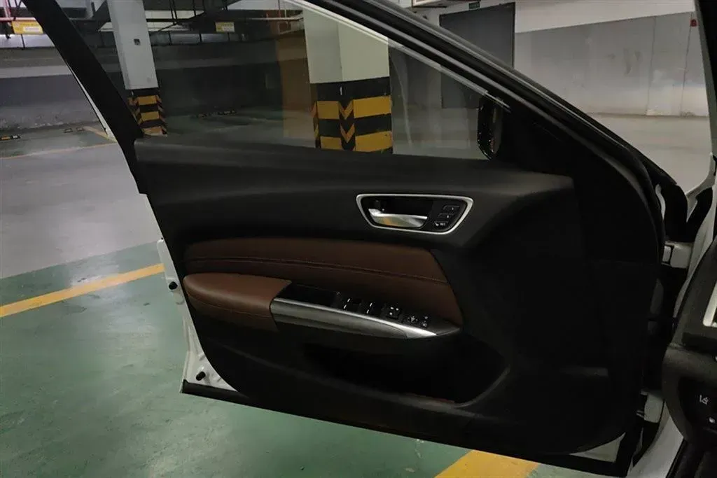 2018 Acura TLX-L 2.4L 208HP L4 8DCT,autocango,china used car exporter,china ev exporter,chinese used car exporter,chinese used ev exporter