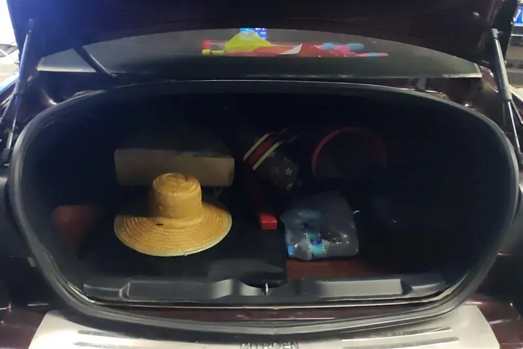 2013 Citroen C-Quatre 1.6L 117HP L4 5MT,autocango,china used car exporter,china ev exporter,chinese used car exporter,chinese used ev exporter