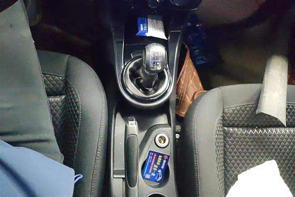 2013 Citroen C-Quatre 1.6L 117HP L4 5MT,autocango,china used car exporter,china ev exporter,chinese used car exporter,chinese used ev exporter