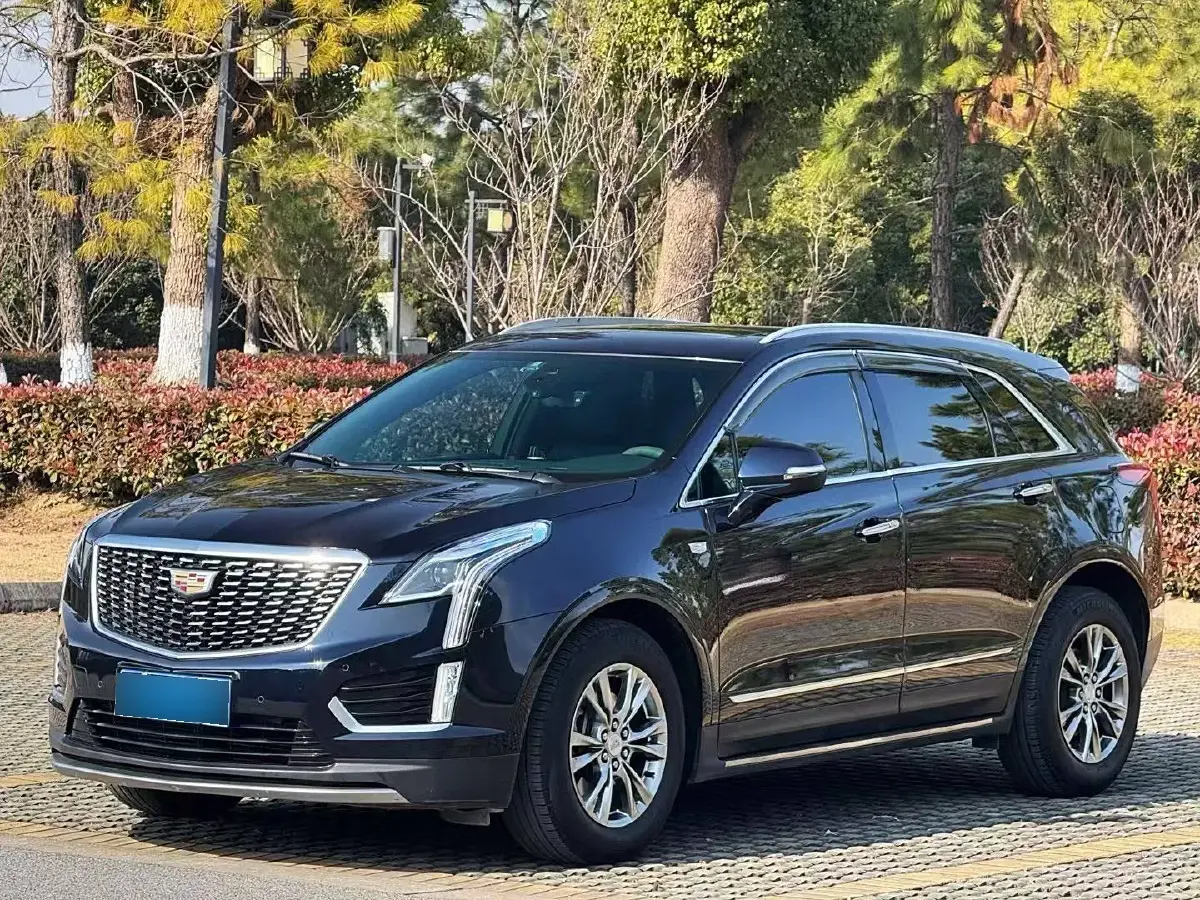 2020 Cadillac XT5 2.0T 241HP L4 9AT