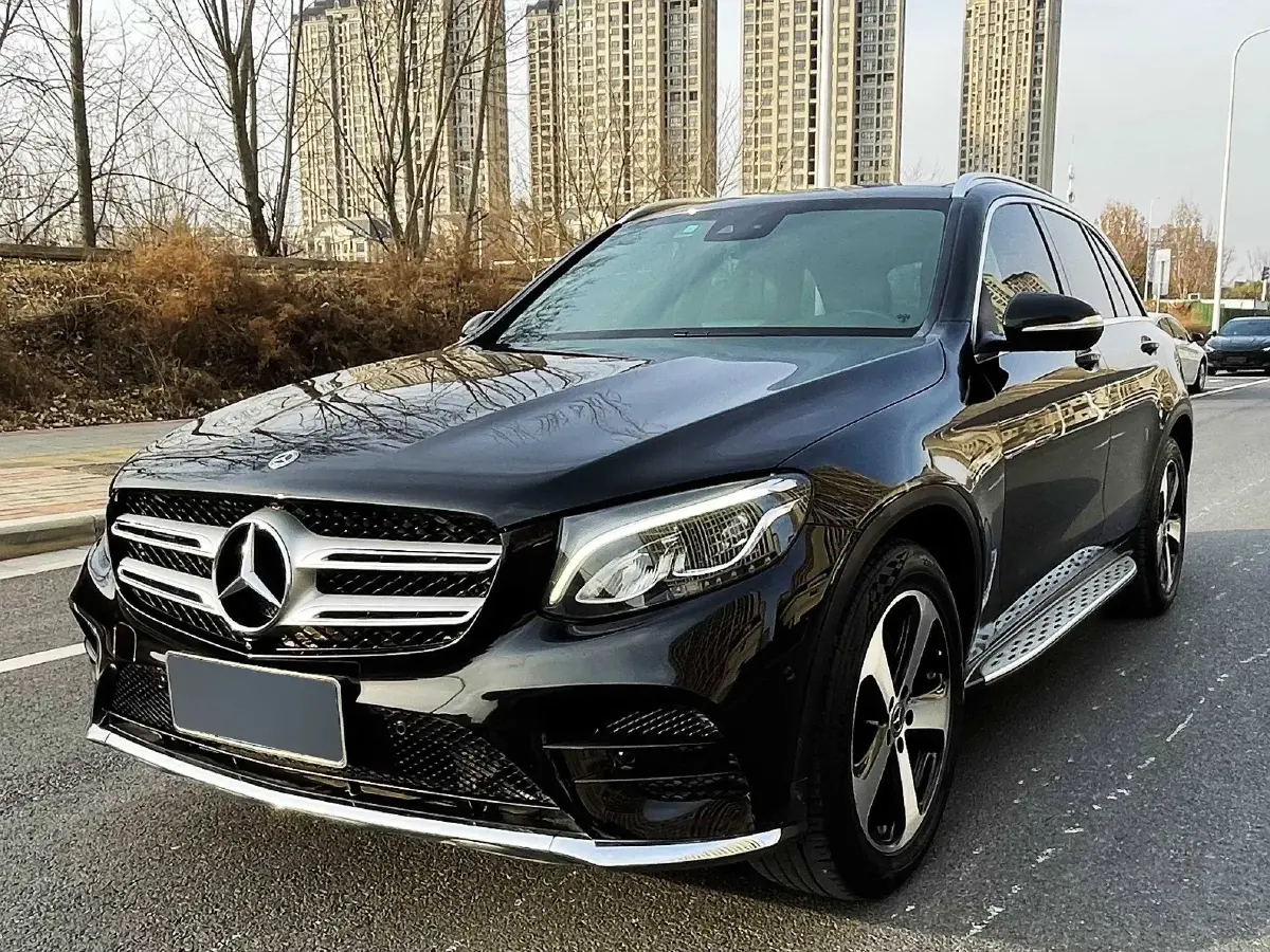 2018 Mercedes-Benz GLC Class 2.0T 211HP L4 9AT