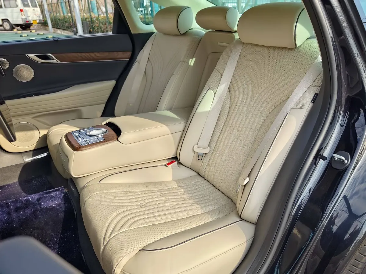 2021 Genesis G80 2.5T 304HP L4 8AT,autocango,china used car exporter,china ev exporter,chinese used car exporter,chinese used ev exporter