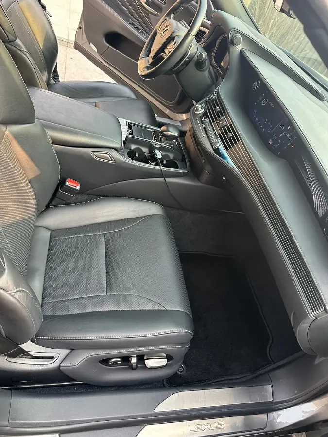 2018 Lexus LS 3.5L 316HP V6 10AT,autocango,china used car exporter,china ev exporter,chinese used car exporter,chinese used ev exporter