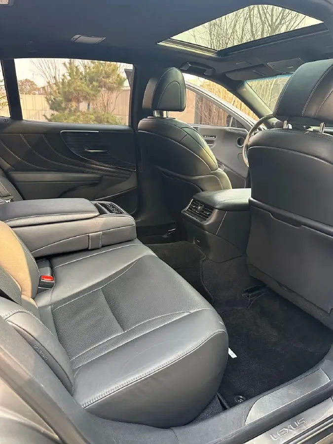 2018 Lexus LS 3.5L 316HP V6 10AT,autocango,china used car exporter,china ev exporter,chinese used car exporter,chinese used ev exporter