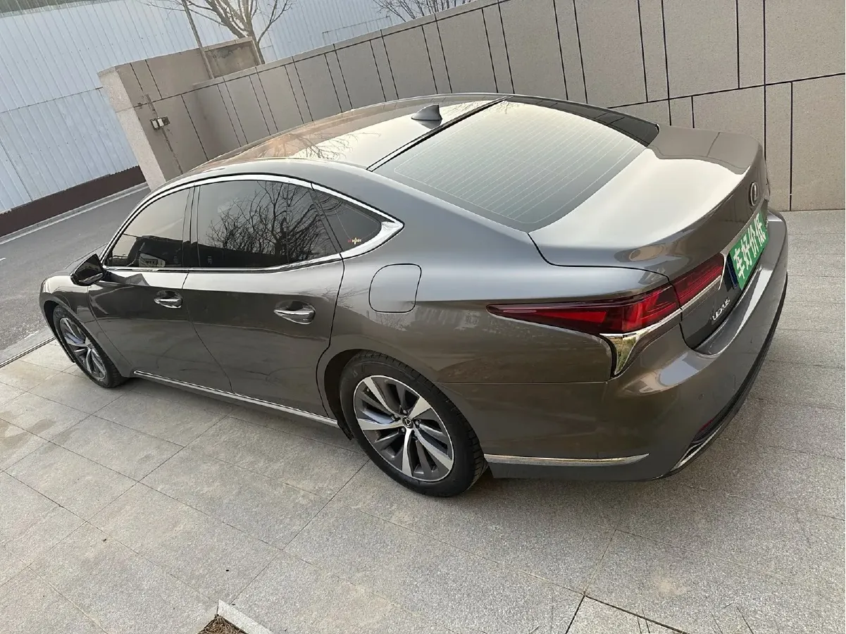 2018 Lexus LS 3.5L 316HP V6 10AT,autocango,china used car exporter,china ev exporter,chinese used car exporter,chinese used ev exporter