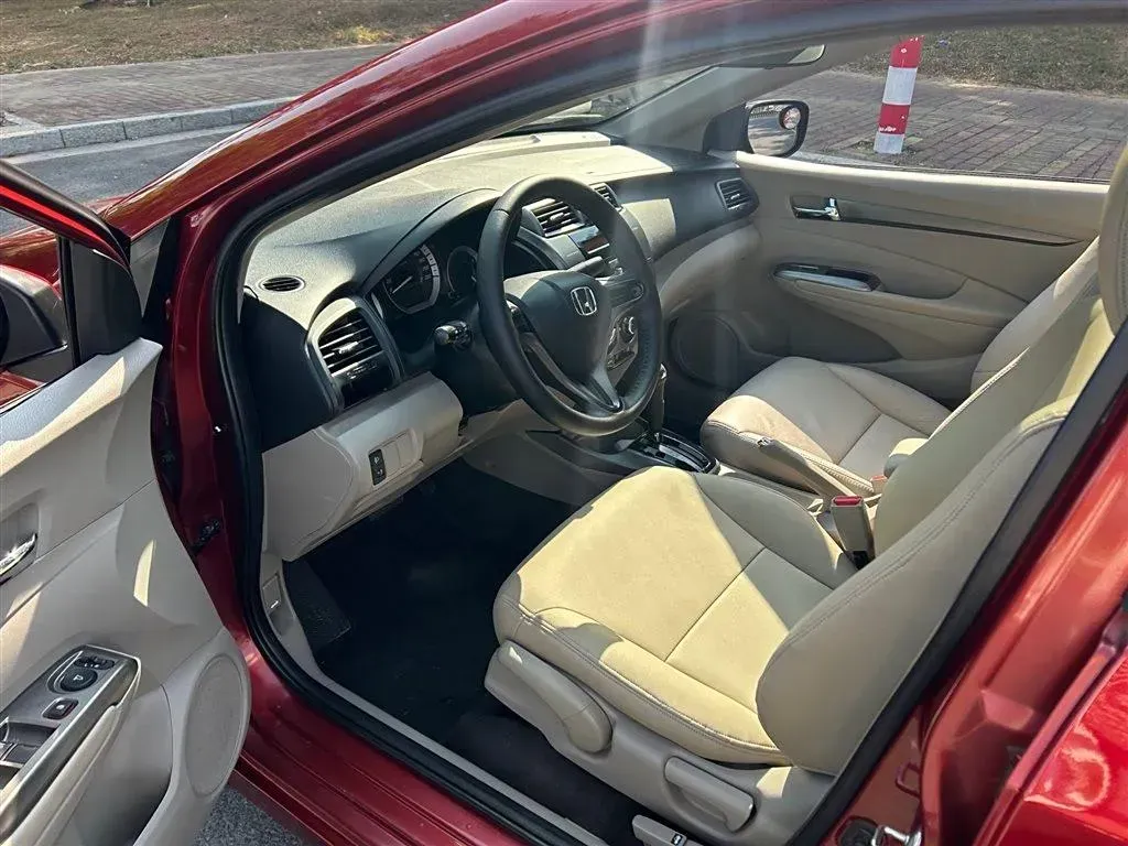 2012 Honda City Classic 1.5L 120HP L4 5AT,autocango,china used car exporter,china ev exporter,chinese used car exporter,chinese used ev exporter