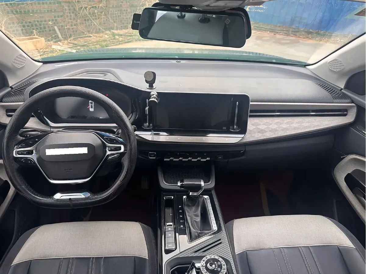 2019 BaoJun RM-5 1.5T 147HP L4 CVT,autocango,china used car exporter,china ev exporter,chinese used car exporter,chinese used ev exporter