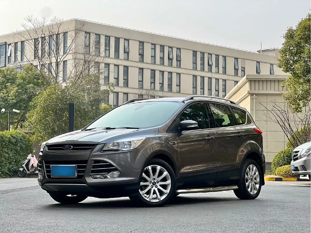 2013 Ford Kuga 1.6T 177HP L4 6AT
