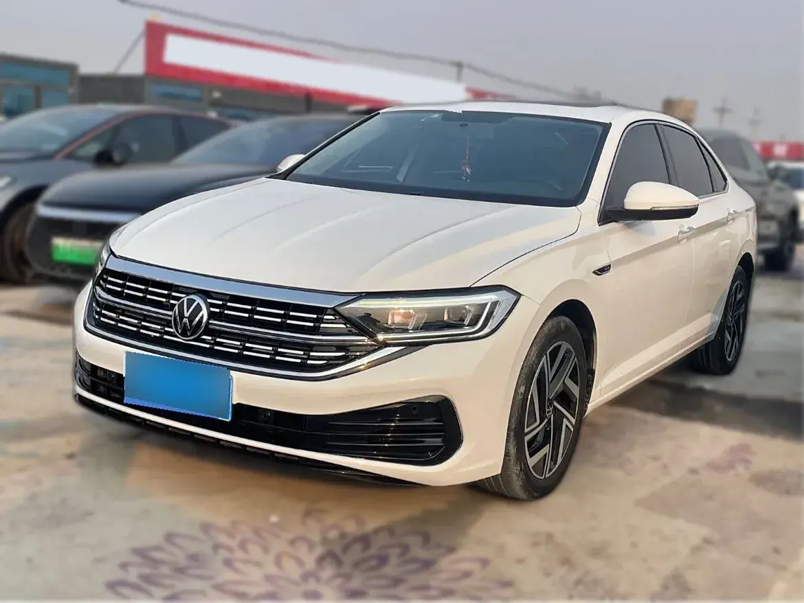 2023 Volkswagen Sagitar 1.4T 150HP L4 7DCT