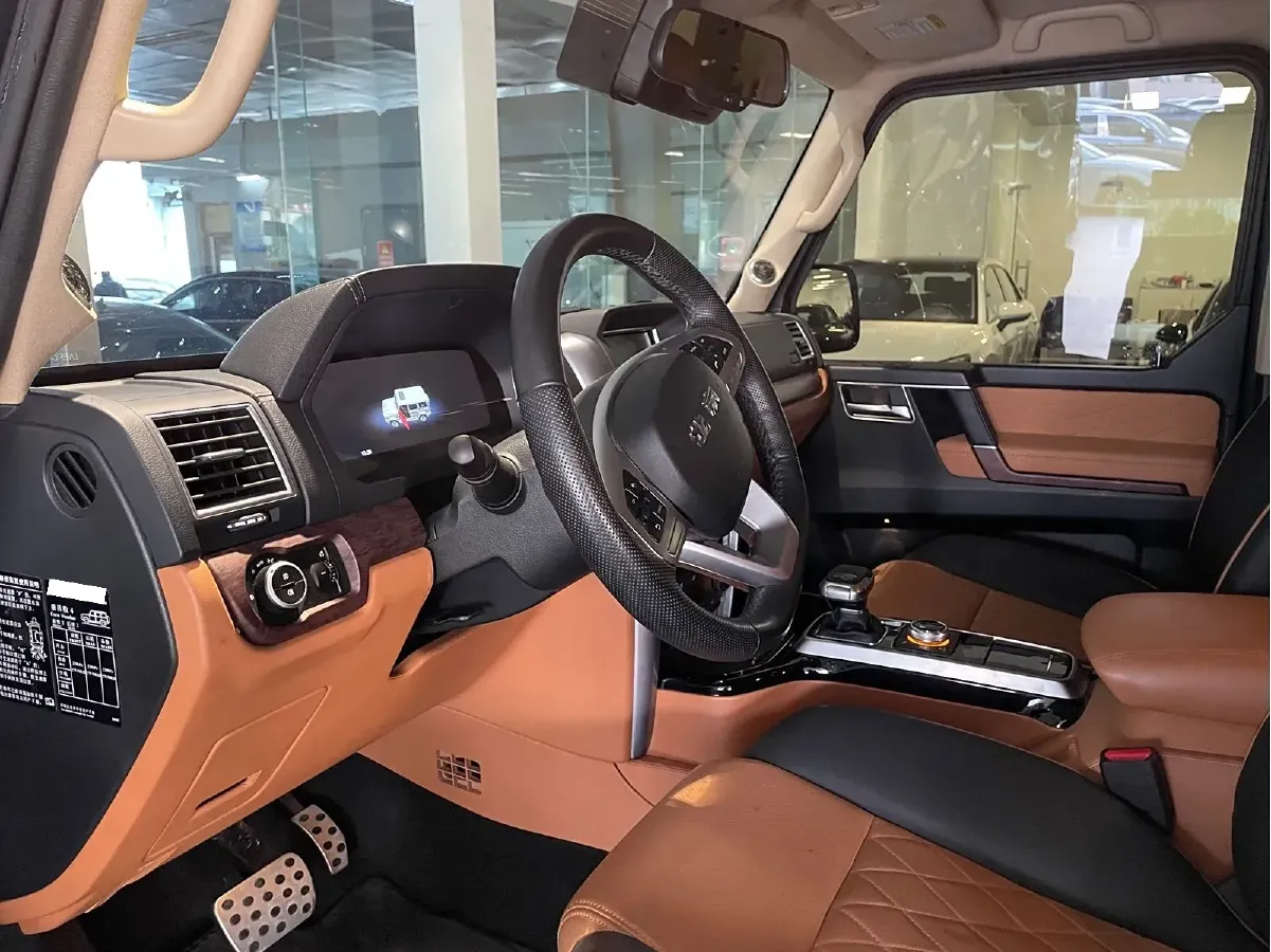 2020 BeiJing BJ80 3.0T 280HP V6 8AT,autocango,china used car exporter,china ev exporter,chinese used car exporter,chinese used ev exporter