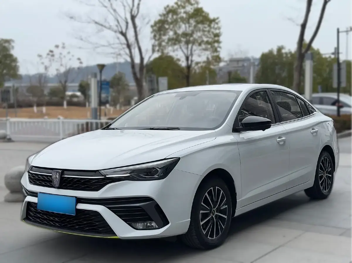 2021 Roewe i5 1.5L 120HP L4 CVT