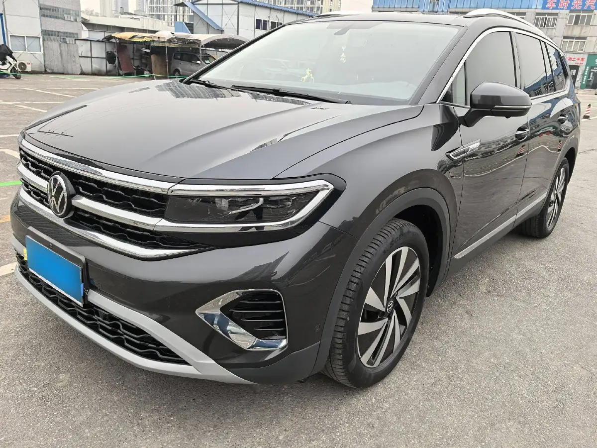 2022 Volkswagen Talagon 2.0T 186HP L4 7DCT