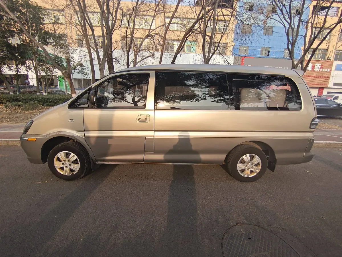 2014 DongFeng Forthing LingZhi 2.0L 112HP L4 5MT,autocango,china used car exporter,china ev exporter,chinese used car exporter,chinese used ev exporter