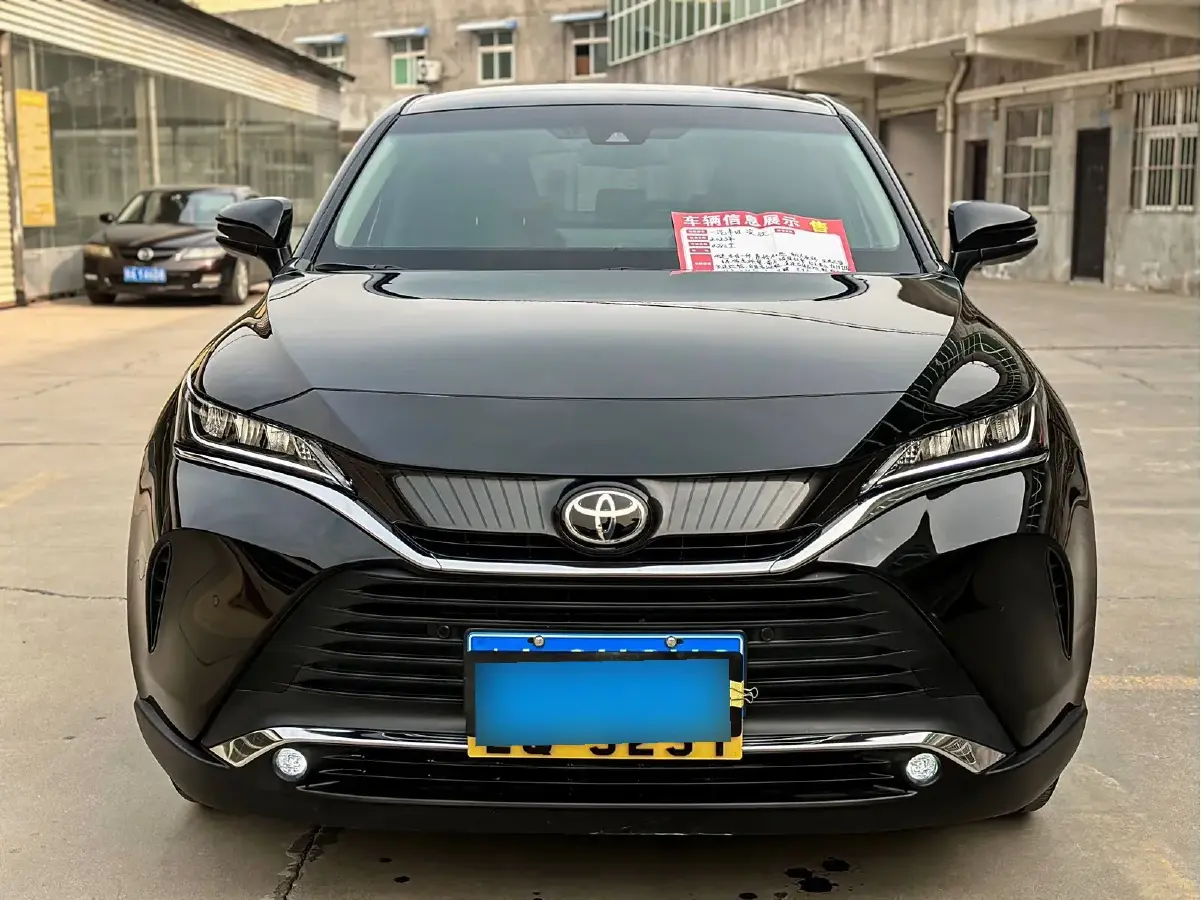 2022 Toyota Harrier 2.0L 171HP L4 CVT