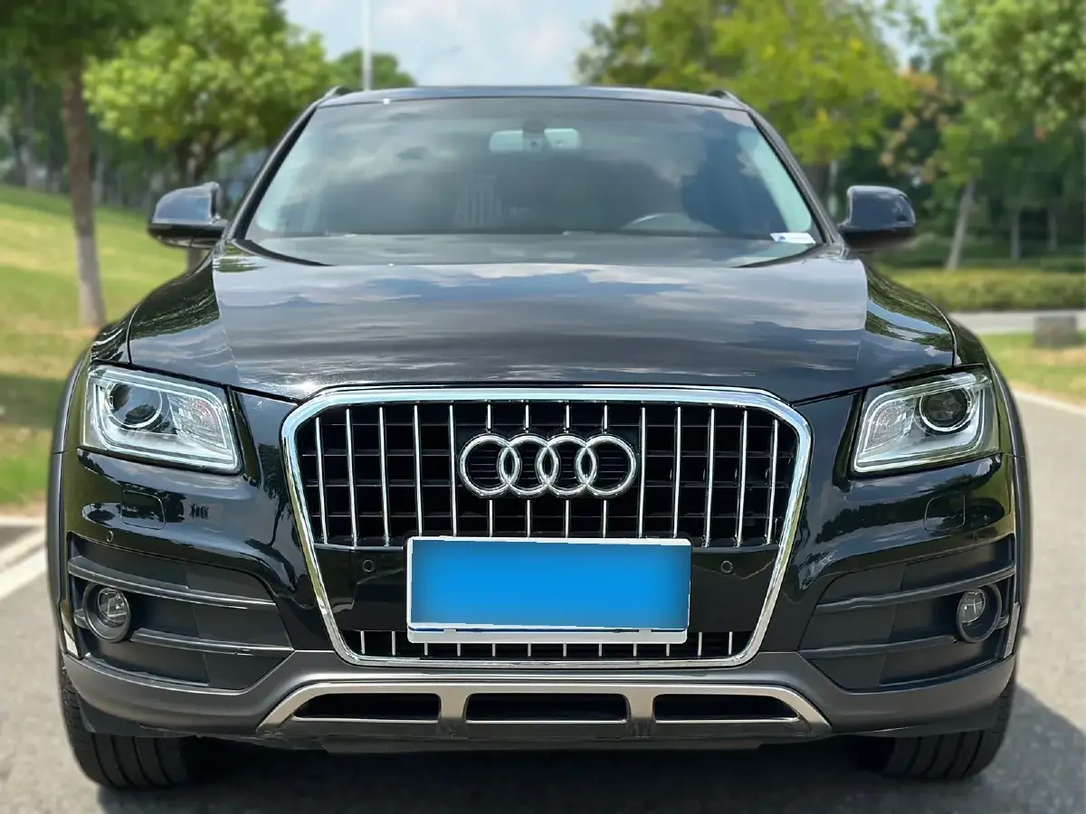 2018 Audi Q5 2.0T 230HP L4 8AT