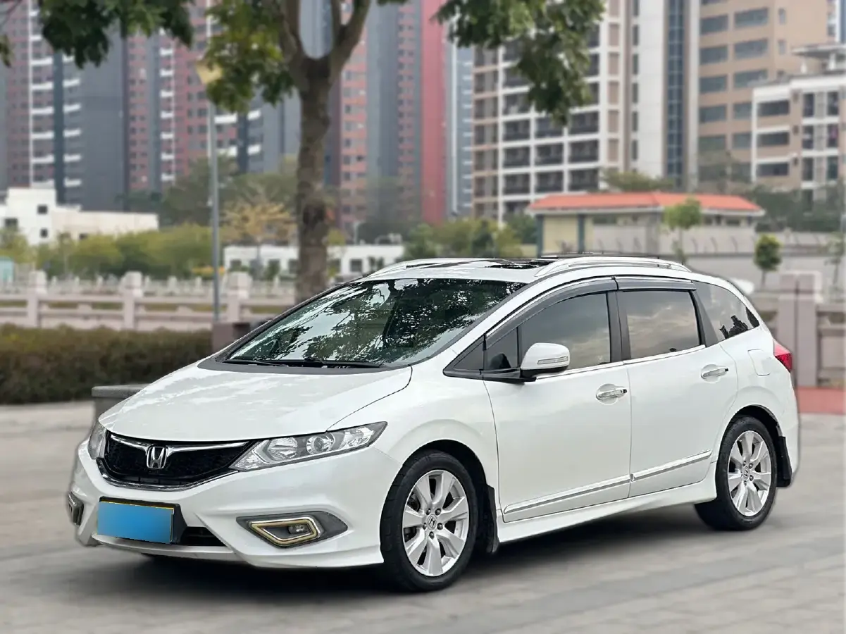 2016 Honda Jade 1.8L 141HP L4 5AT