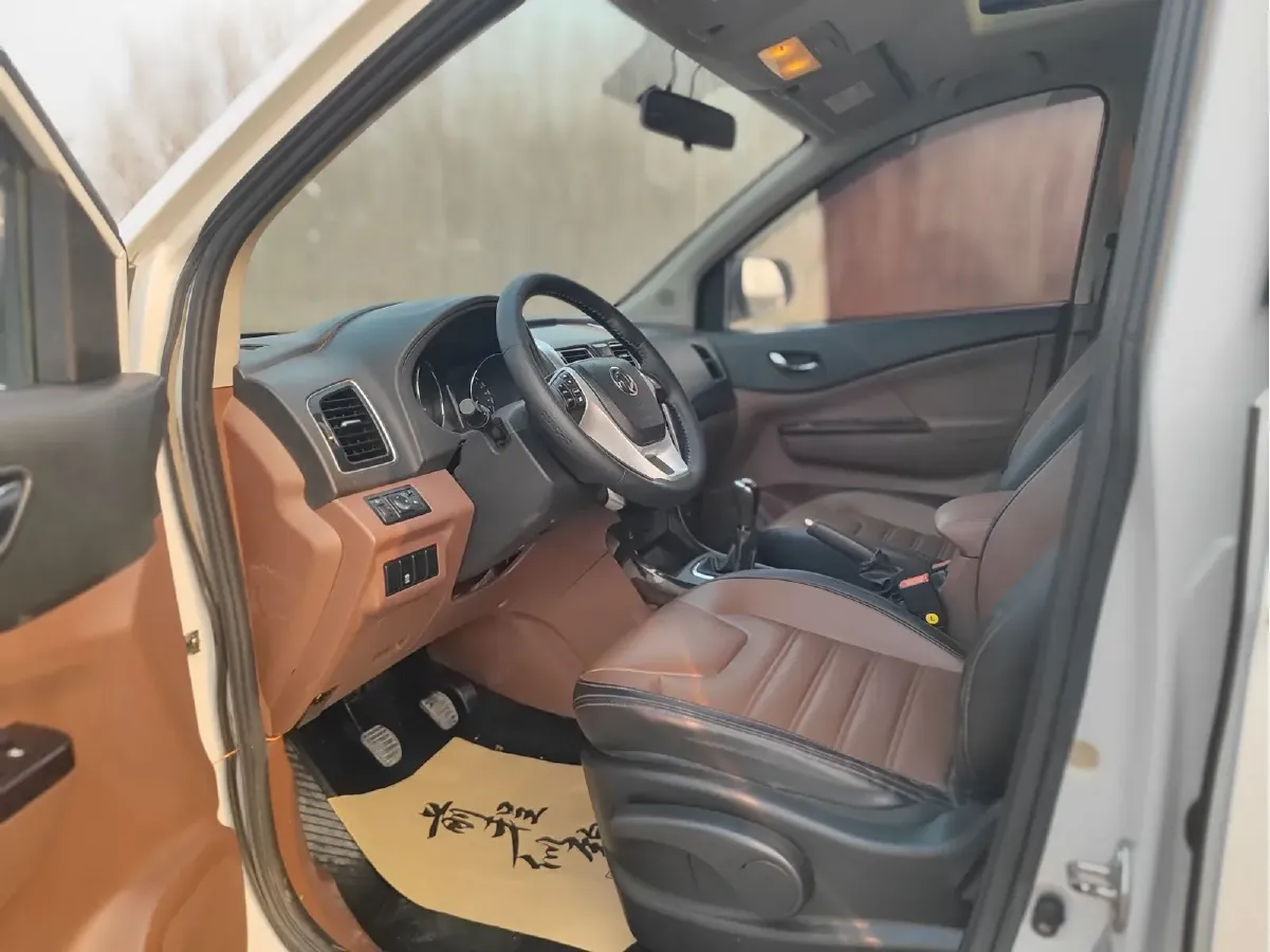 2016 DongFeng Forthing SX6 1.6L 122HP L4 5MT,autocango,china used car exporter,china ev exporter,chinese used car exporter,chinese used ev exporter