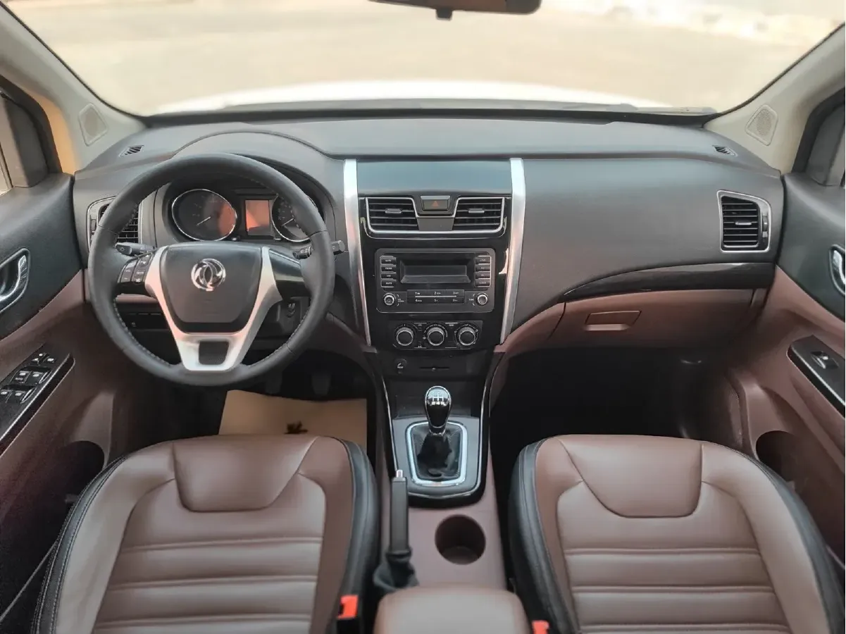 2016 DongFeng Forthing SX6 1.6L 122HP L4 5MT,autocango,china used car exporter,china ev exporter,chinese used car exporter,chinese used ev exporter