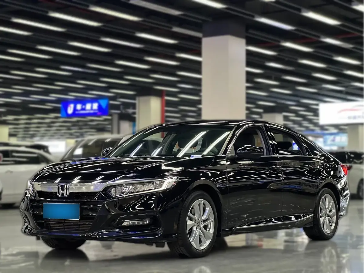 2018 Honda Accord 1.5T 194HP L4 CVT,autocango,china used car exporter,china ev exporter,chinese used car exporter,chinese used ev exporter