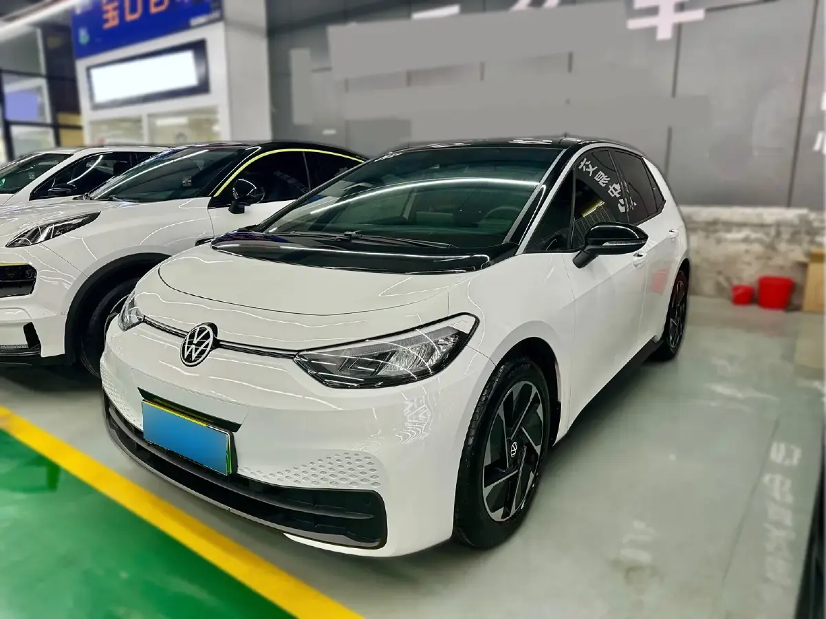 2024 Volkswagen ID.3 BEV 52.8KWH