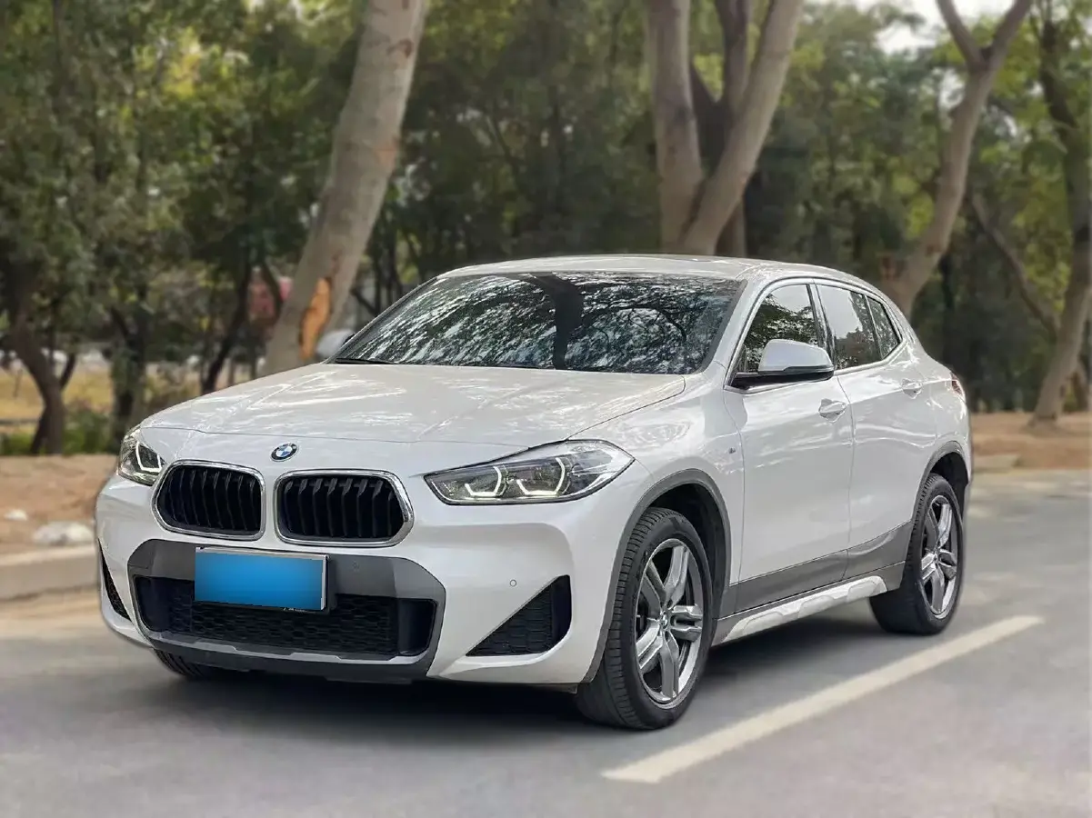 2021 BMW X2 2.0T 192HP L4 7DCT