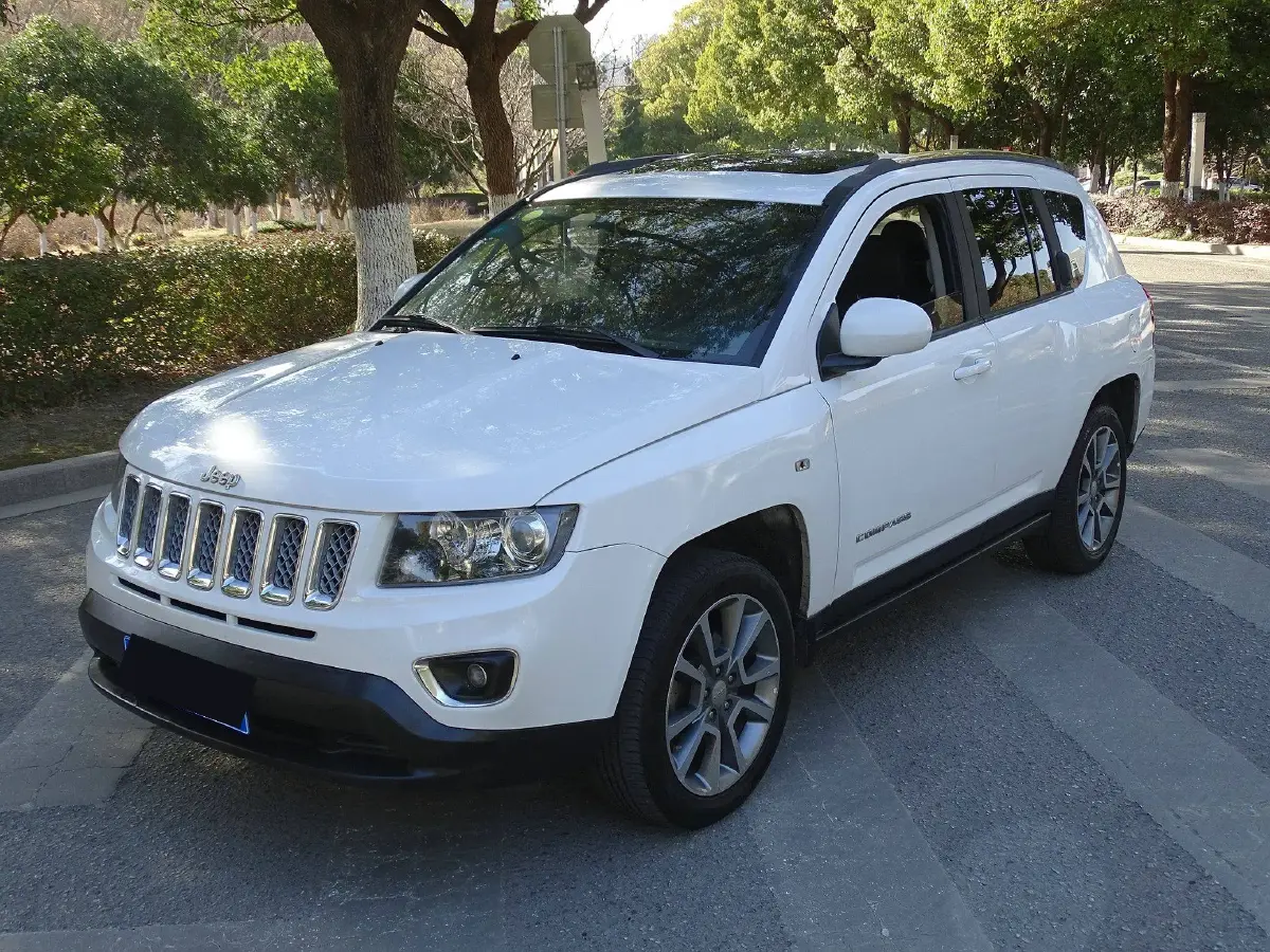 2014 Jeep Compass 2.4L 170HP L4 6AT