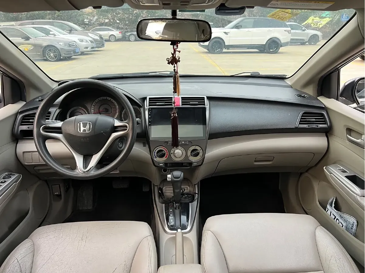 2011 Honda City Classic 1.5L 120HP L4 5AT,autocango,china used car exporter,china ev exporter,chinese used car exporter,chinese used ev exporter
