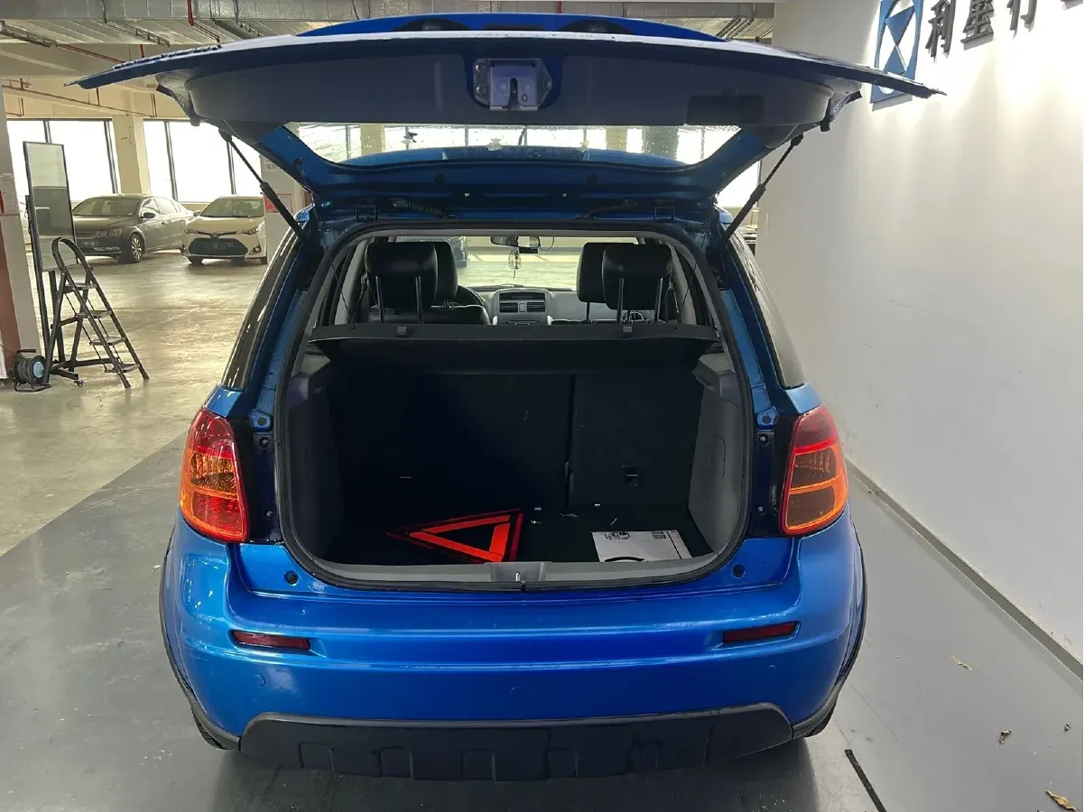 2010 Suzuki SX4 1.6L 109HP L4 4AT,autocango,china used car exporter,china ev exporter,chinese used car exporter,chinese used ev exporter