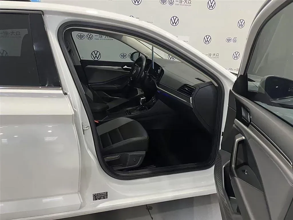 2022 Volkswagen Sagitar 1.4T 150HP L4 7DCT,autocango,china used car exporter,china ev exporter,chinese used car exporter,chinese used ev exporter