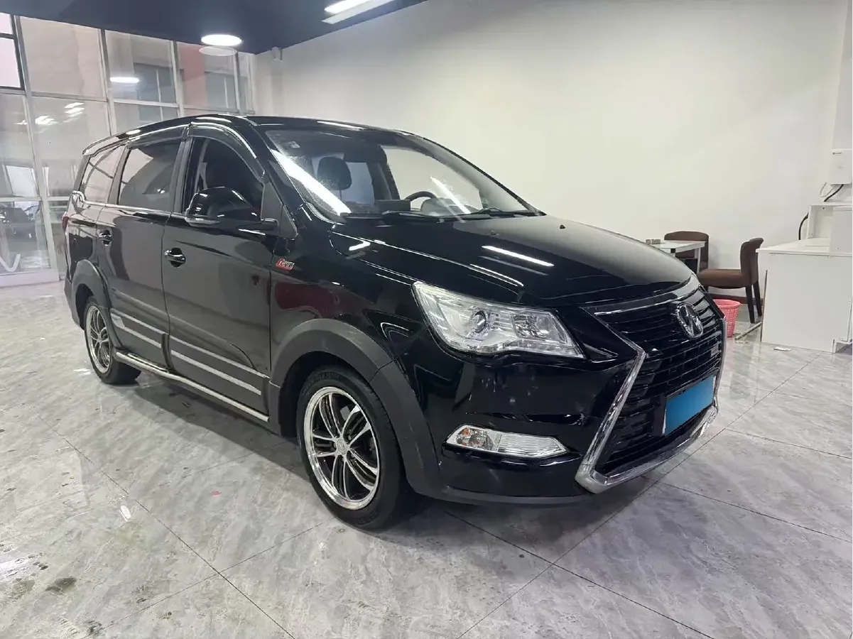 2017 BAIC WeiWang M60 1.5T 150HP L4 CVT,autocango,china used car exporter,china ev exporter,chinese used car exporter,chinese used ev exporter