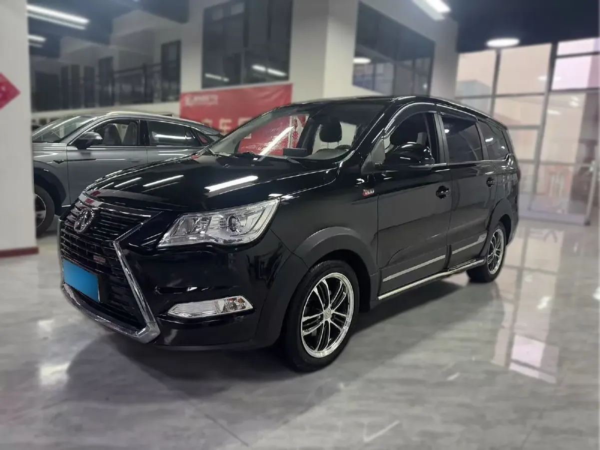 2017 BAIC WeiWang M60 1.5T 150HP L4 CVT,autocango,china used car exporter,china ev exporter,chinese used car exporter,chinese used ev exporter
