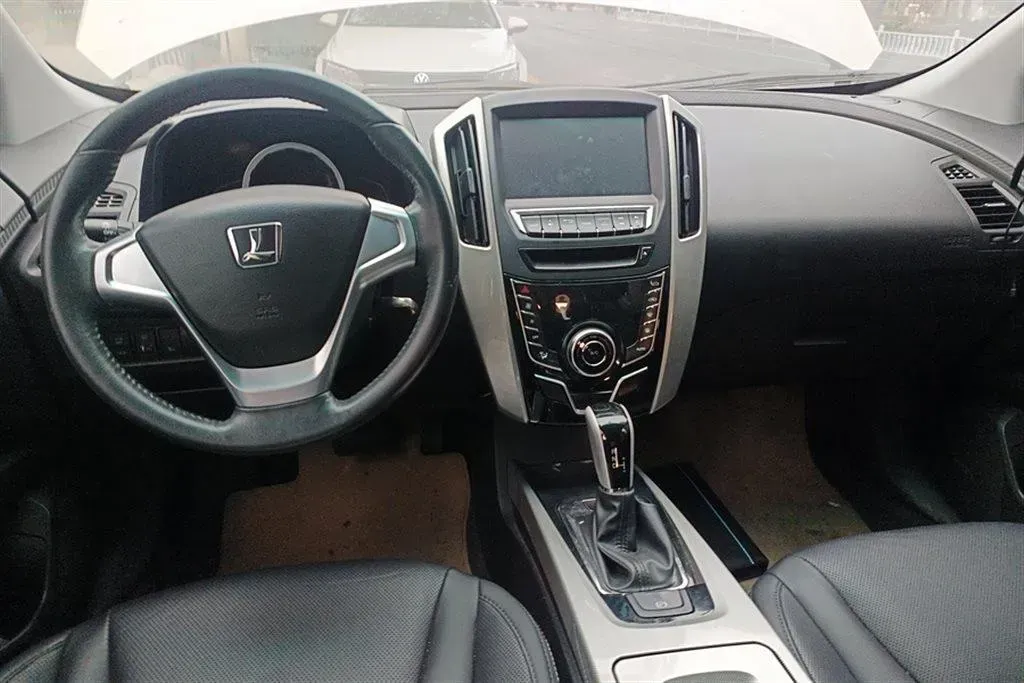 2015 Luxgen 6 SUV 1.8T 180HP L4 6AT,autocango,china used car exporter,china ev exporter,chinese used car exporter,chinese used ev exporter