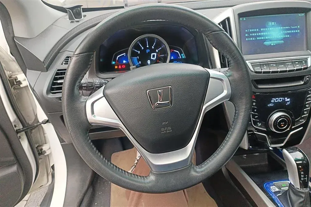 2015 Luxgen 6 SUV 1.8T 180HP L4 6AT,autocango,china used car exporter,china ev exporter,chinese used car exporter,chinese used ev exporter