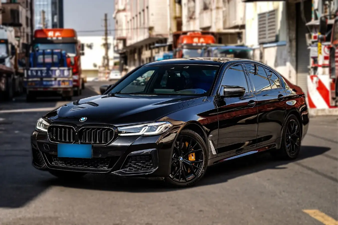 2021 BMW 5 Series 3.0T 340HP L6 8AT