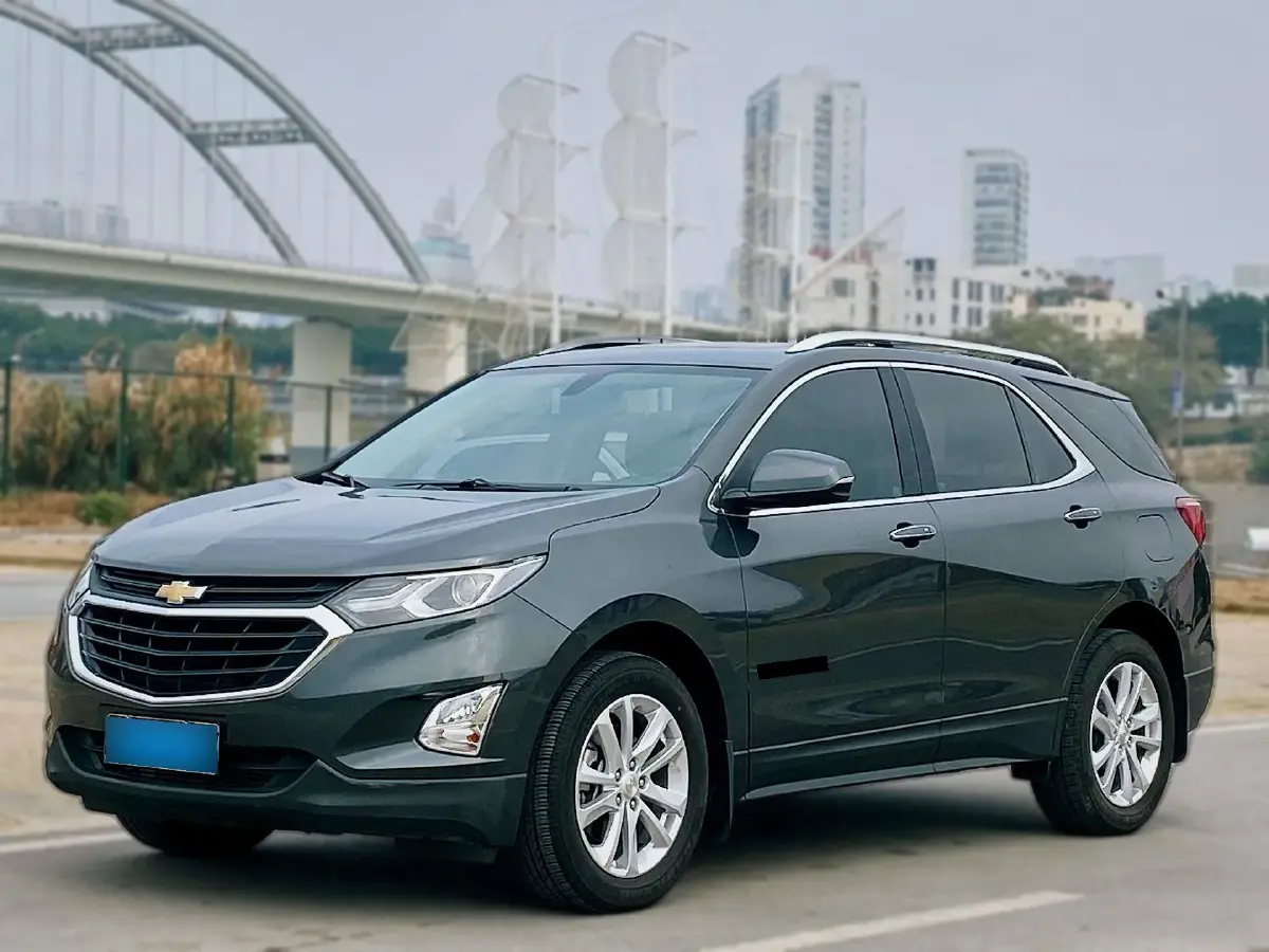2018 Chevrolet Equinox 2.0T 260HP L4 9AT