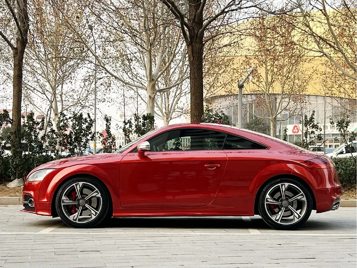 2011 Audi TTS 2.0T 272HP L4 6DCT,autocango,china used car exporter,china ev exporter,chinese used car exporter,chinese used ev exporter