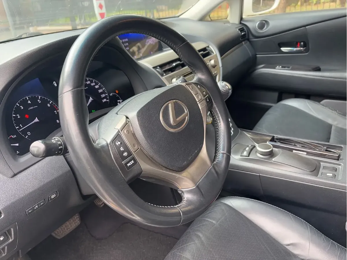 2013 Lexus RX Classic 2.7L 188HP L4 6AT,autocango,china used car exporter,china ev exporter,chinese used car exporter,chinese used ev exporter