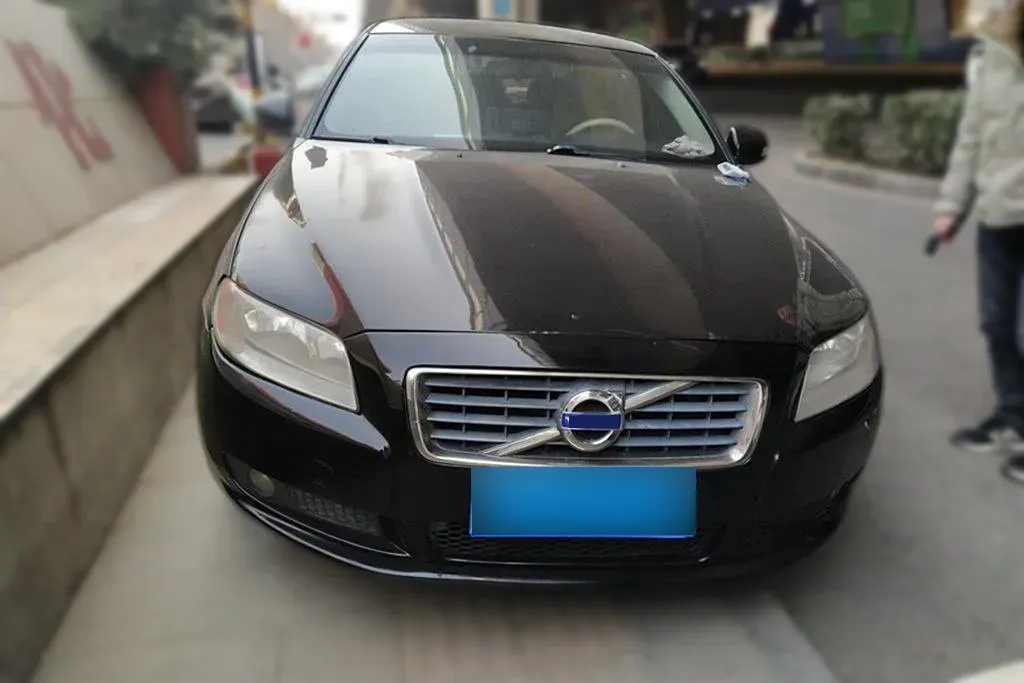 2011 Volvo S80L 2.0T 203HP L4 6DCT,autocango,china used car exporter,china ev exporter,chinese used car exporter,chinese used ev exporter