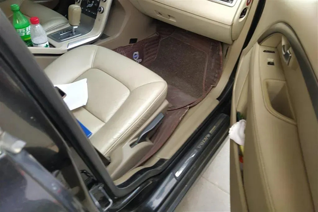2011 Volvo S80L 2.0T 203HP L4 6DCT,autocango,china used car exporter,china ev exporter,chinese used car exporter,chinese used ev exporter