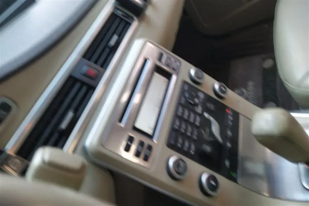 2011 Volvo S80L 2.0T 203HP L4 6DCT,autocango,china used car exporter,china ev exporter,chinese used car exporter,chinese used ev exporter