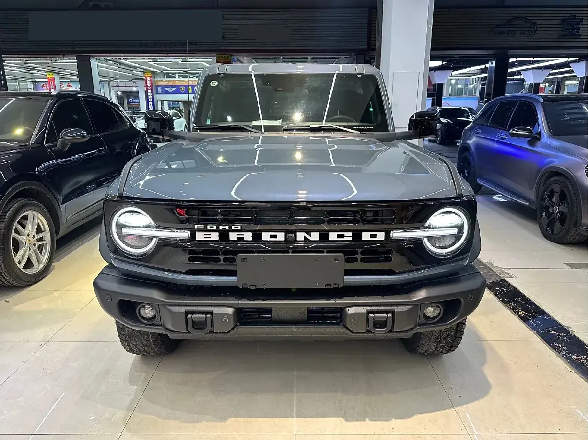 2024 Ford Bronco 2.3T 275HP L4 10AT