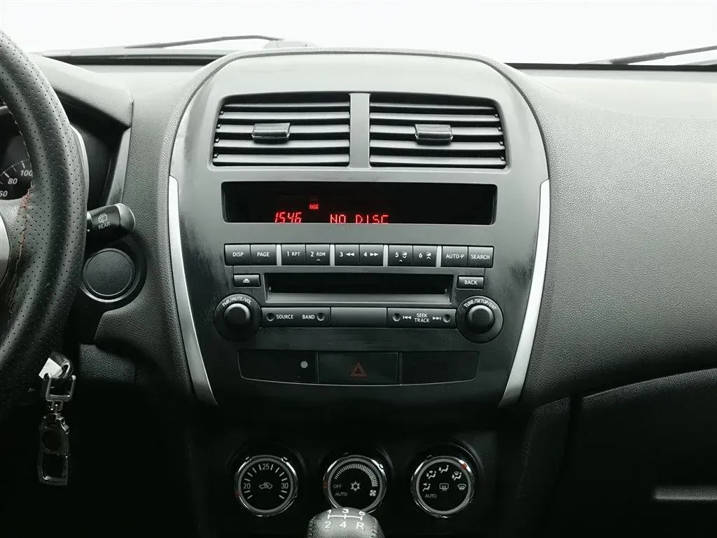 2013 Mitsubishi ASX 2.0L 167HP L4 5MT,autocango,china used car exporter,china ev exporter,chinese used car exporter,chinese used ev exporter