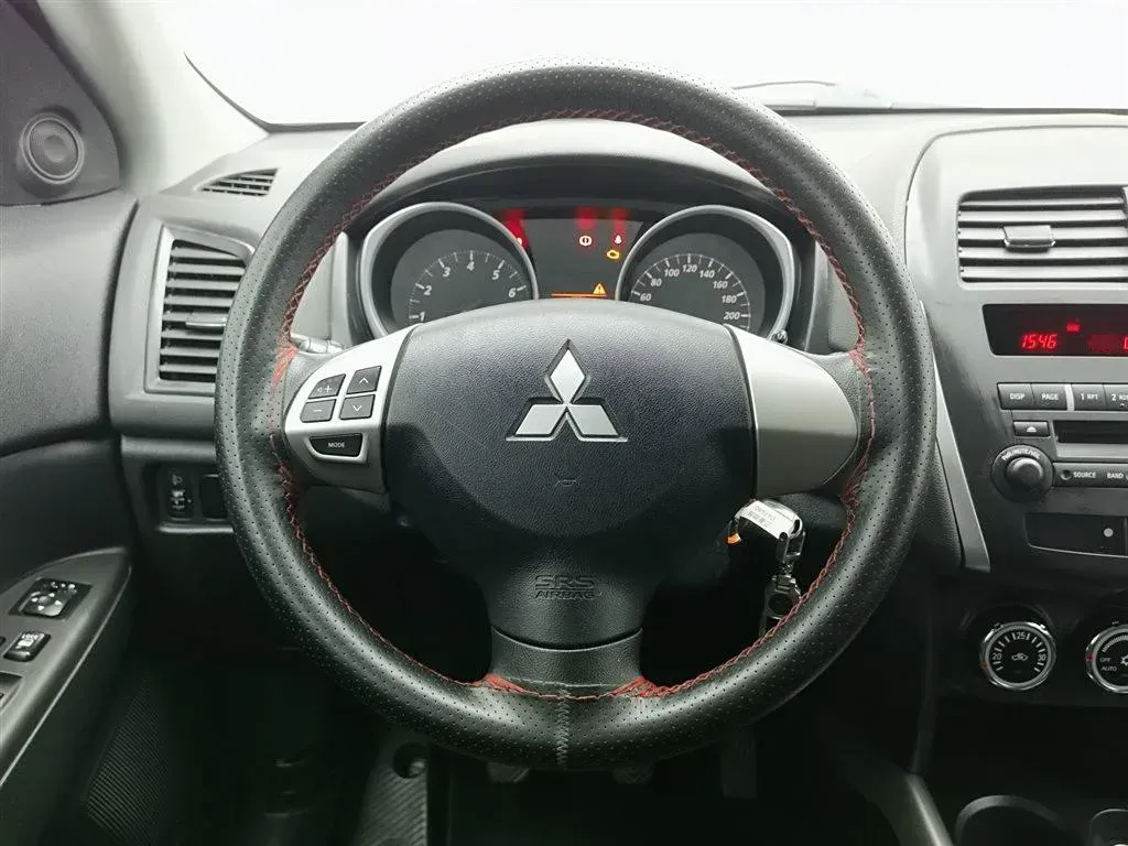 2013 Mitsubishi ASX 2.0L 167HP L4 5MT,autocango,china used car exporter,china ev exporter,chinese used car exporter,chinese used ev exporter